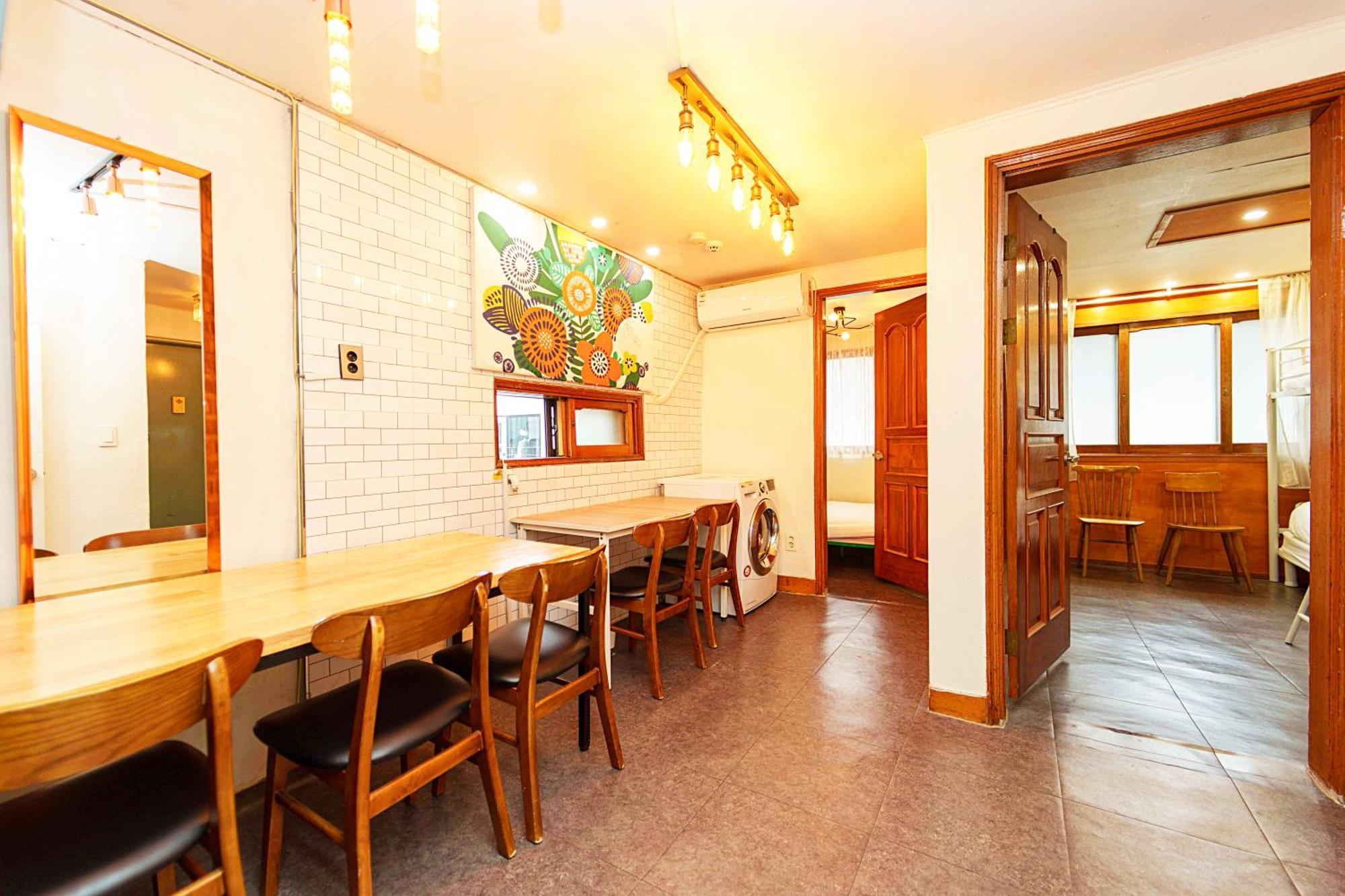 3-gu&anne House Hongdae 6room & 4bath House Apartamento