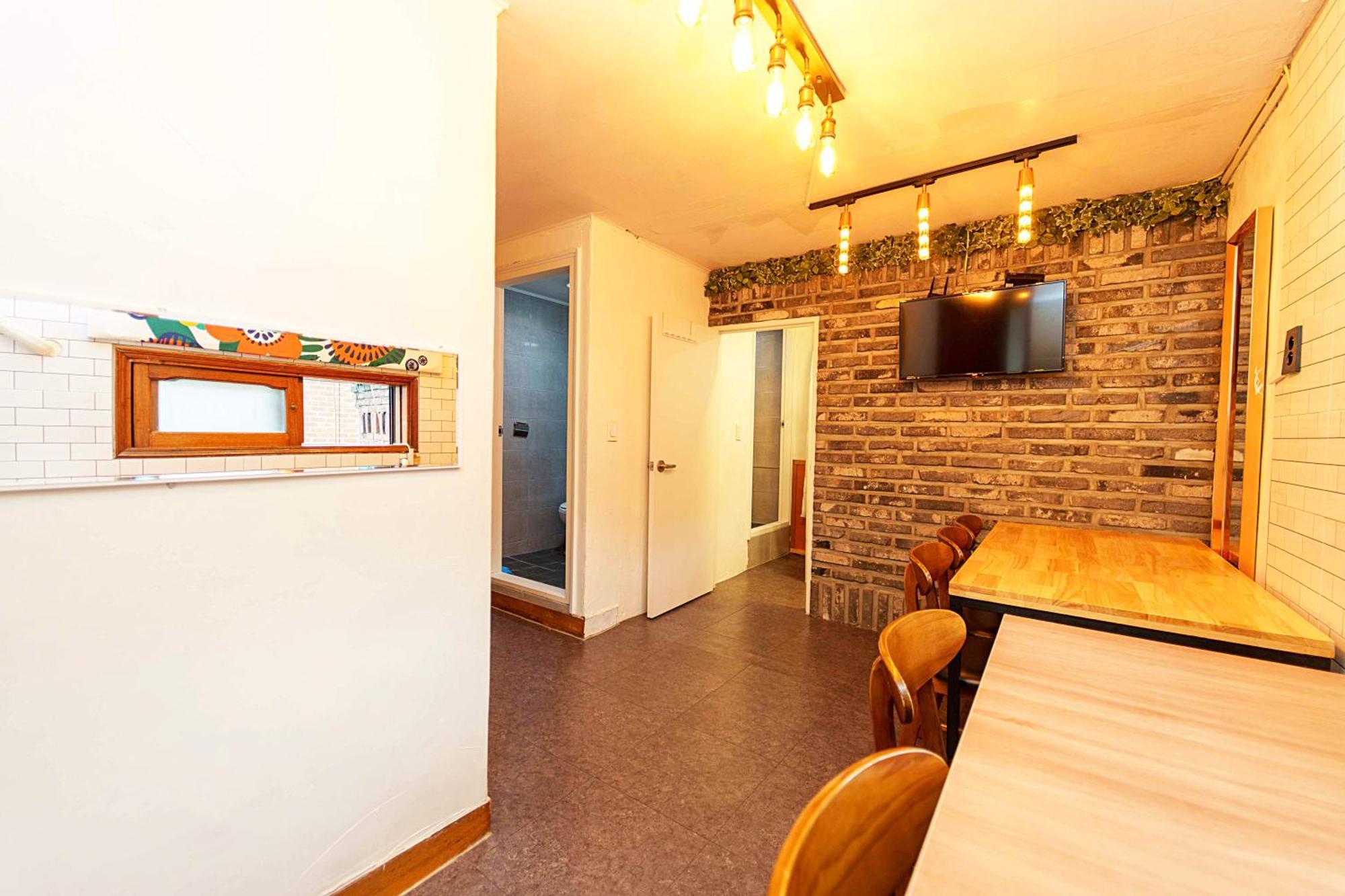 3-gu&anne House Hongdae 6room & 4bath House Apartamento Seul