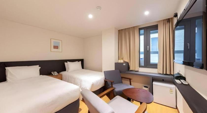 Hotel First Myeongdong Seoul