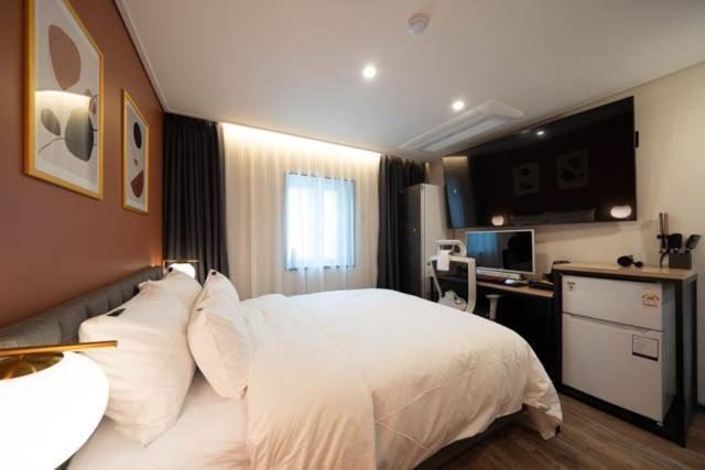 Hotel Browndot Hwagok