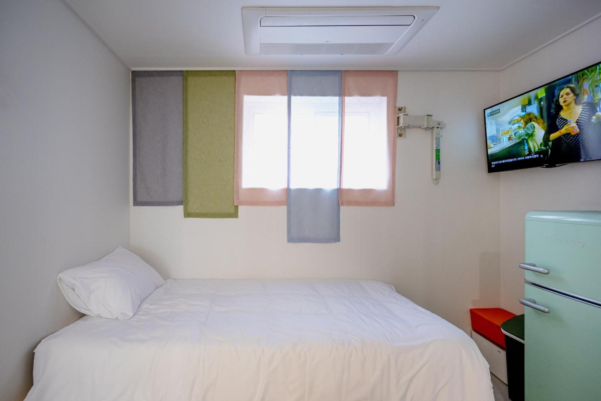 Hostel Ikseon Atelier *