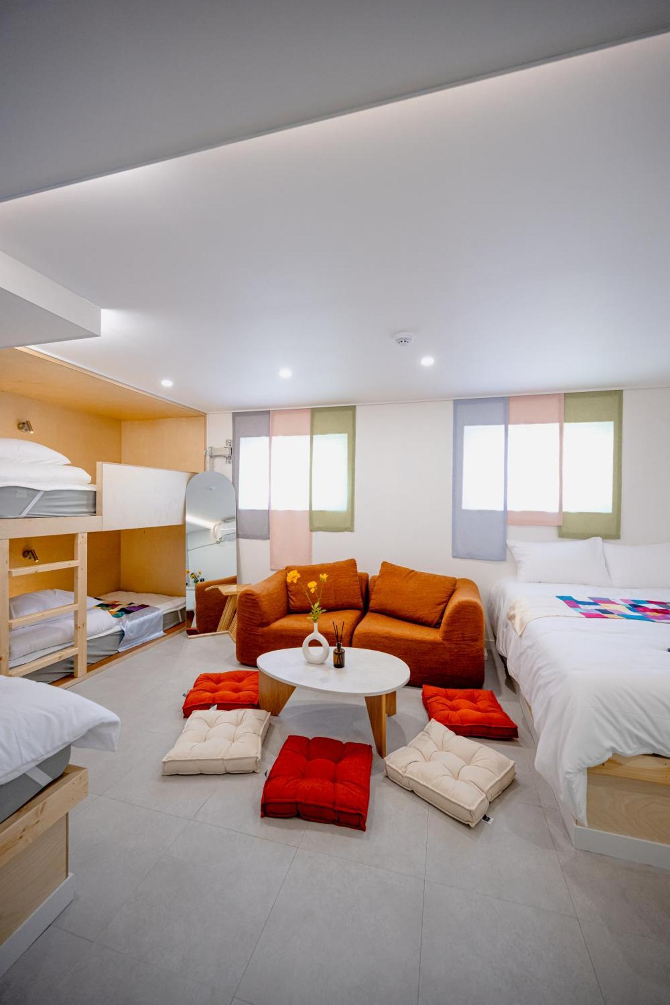 Ikseon Atelier Hostel Seoul