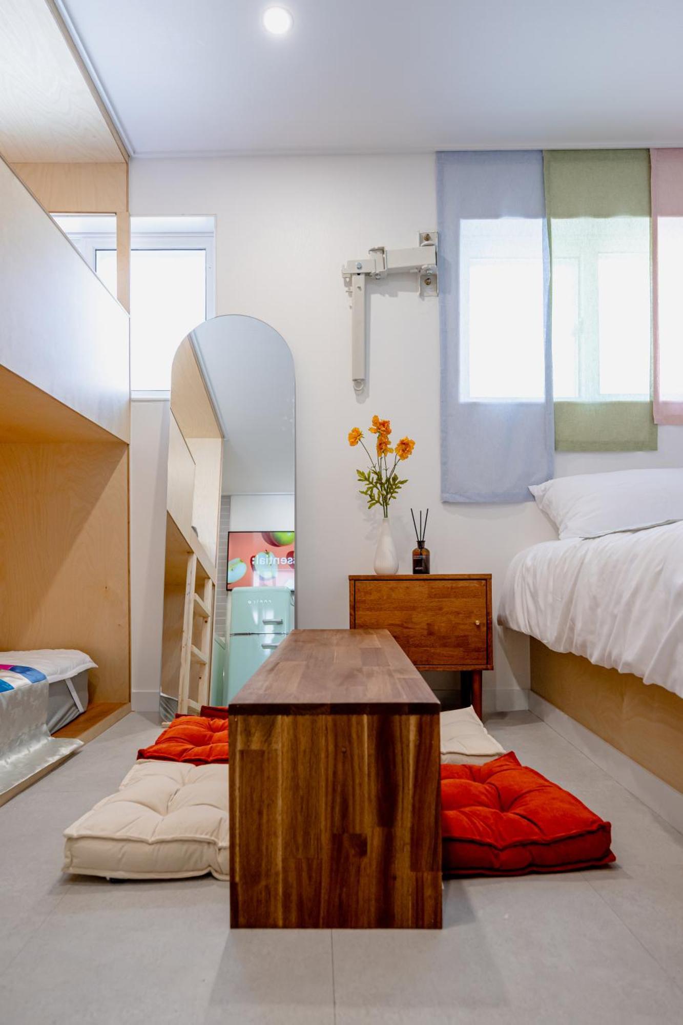 Ikseon Atelier Seoul