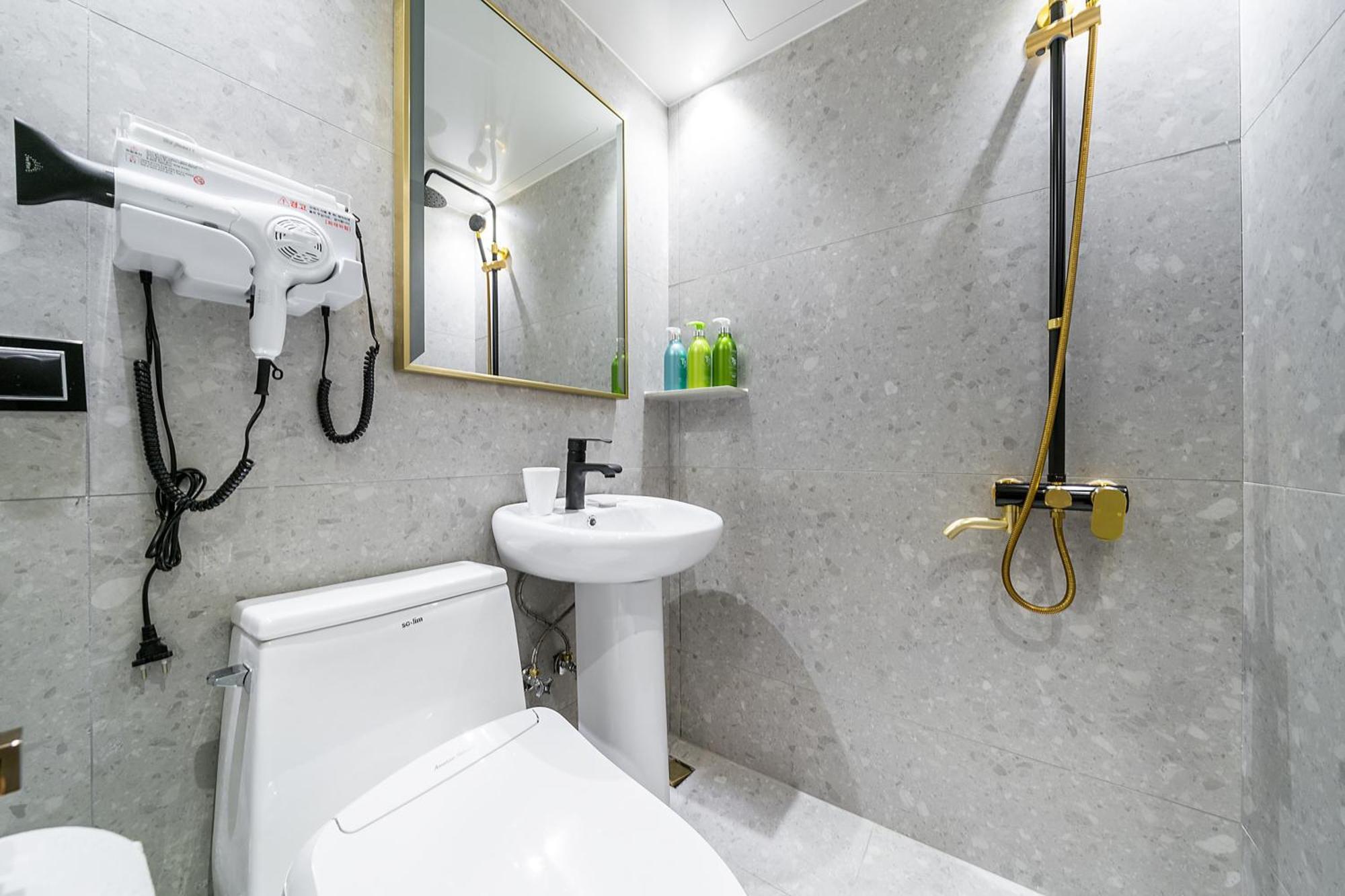 No 25 Dongdaemun Hotel 3*