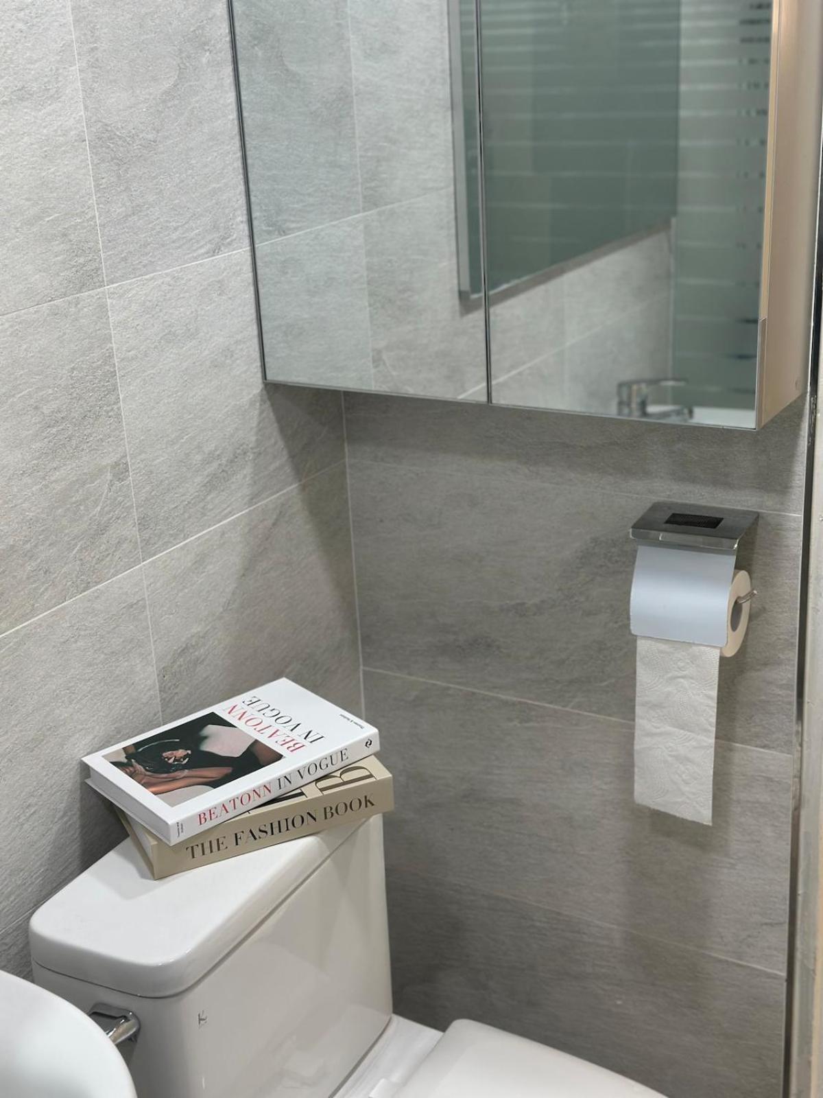 Villa Ballena Hongdae