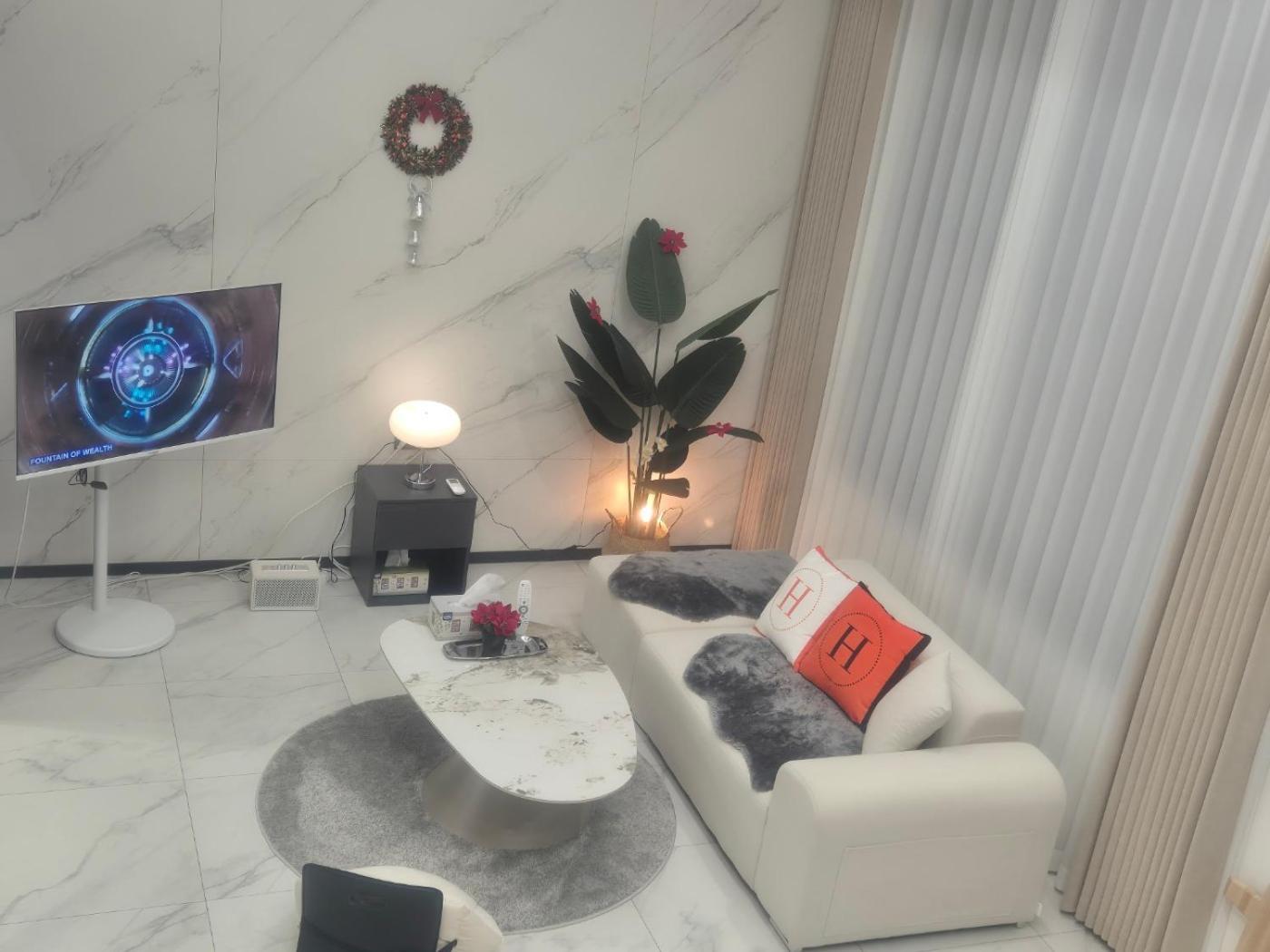 Apartment Cozy Modern House Seoul