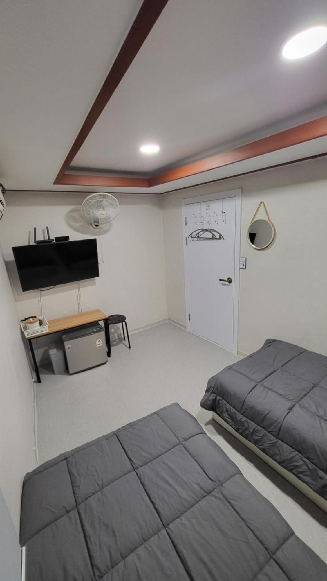 motel Kyelim & Seoul