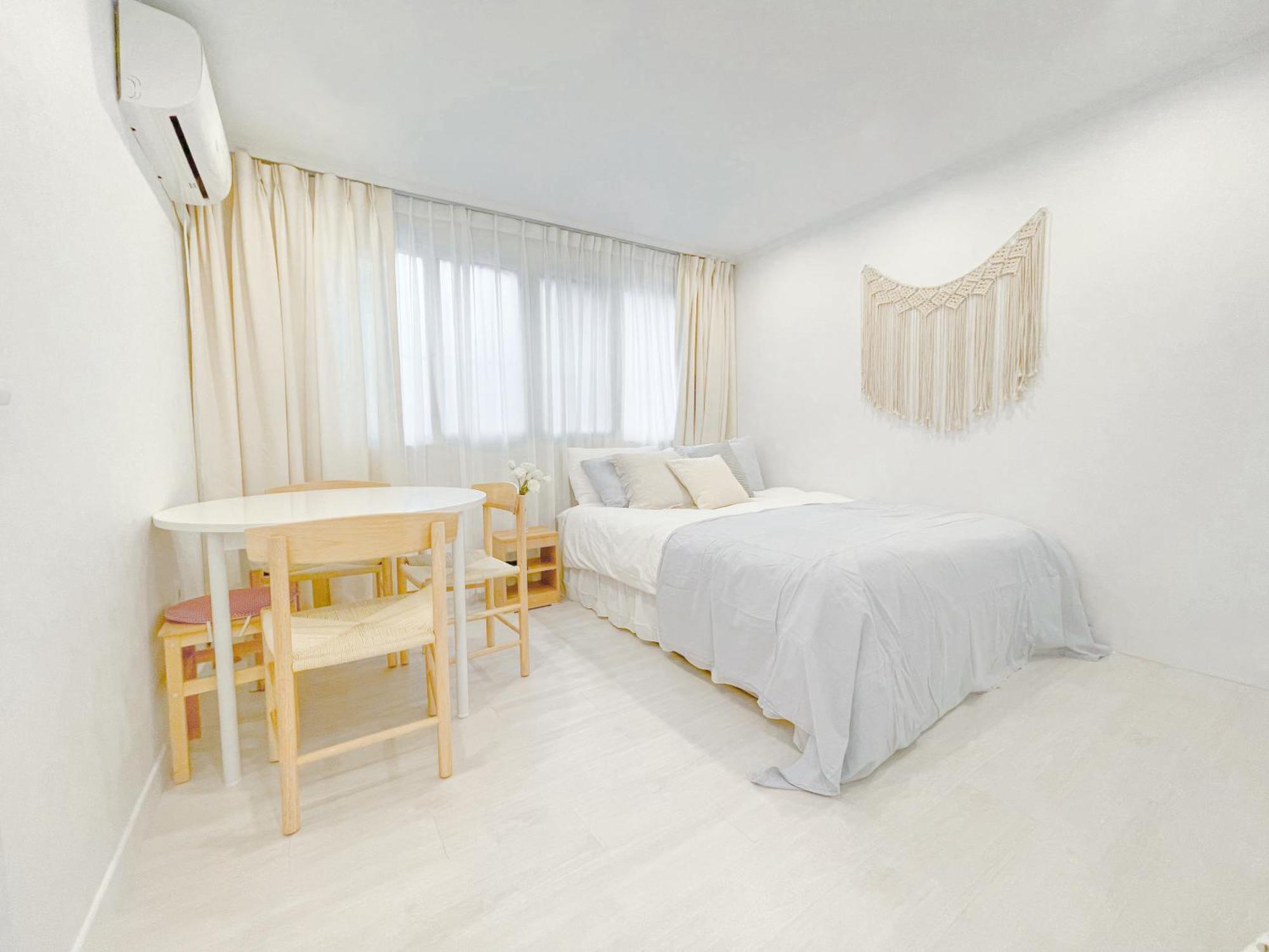 Apartment Hongdae 3bedroom Designer *