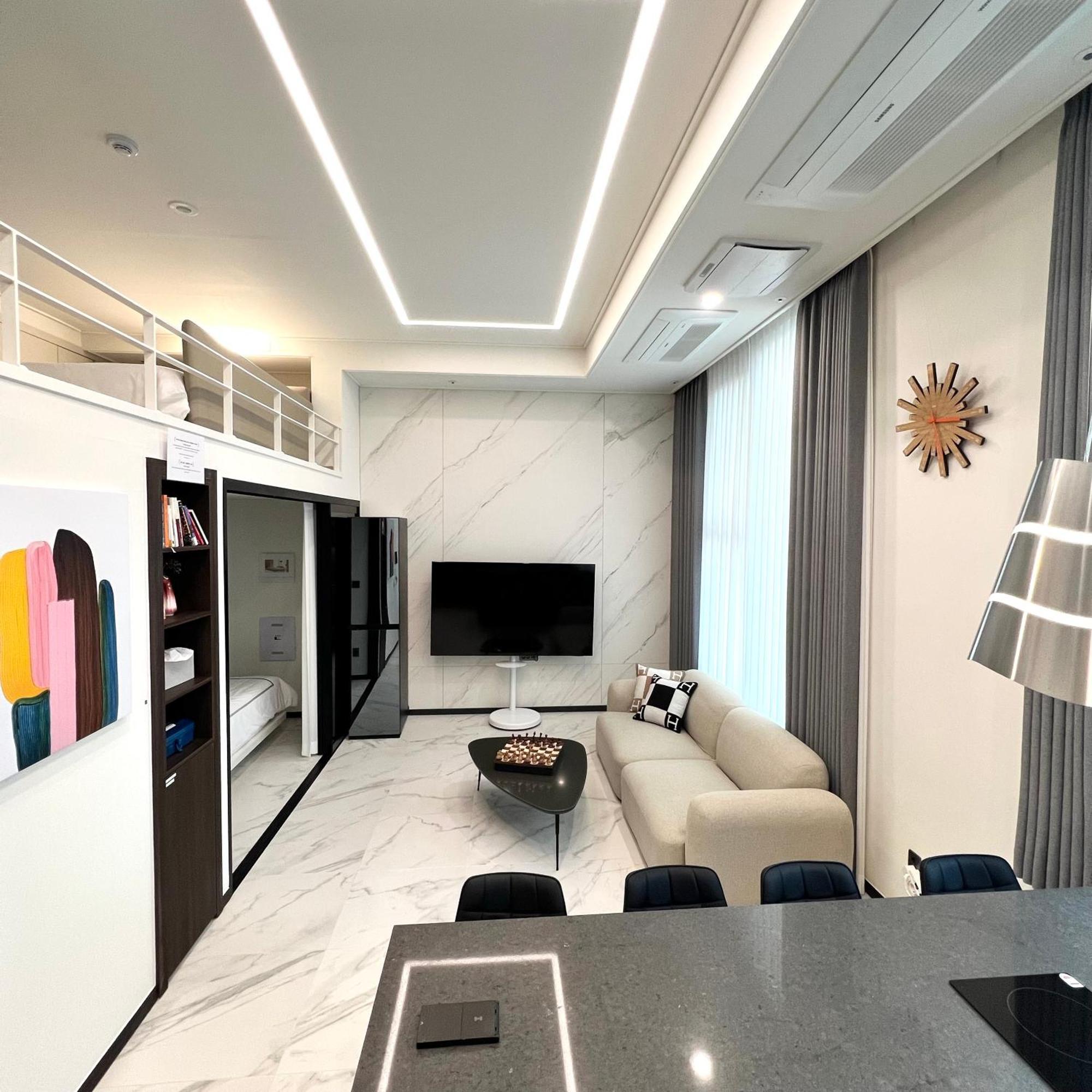 Loft House Pangsapuri Seoul