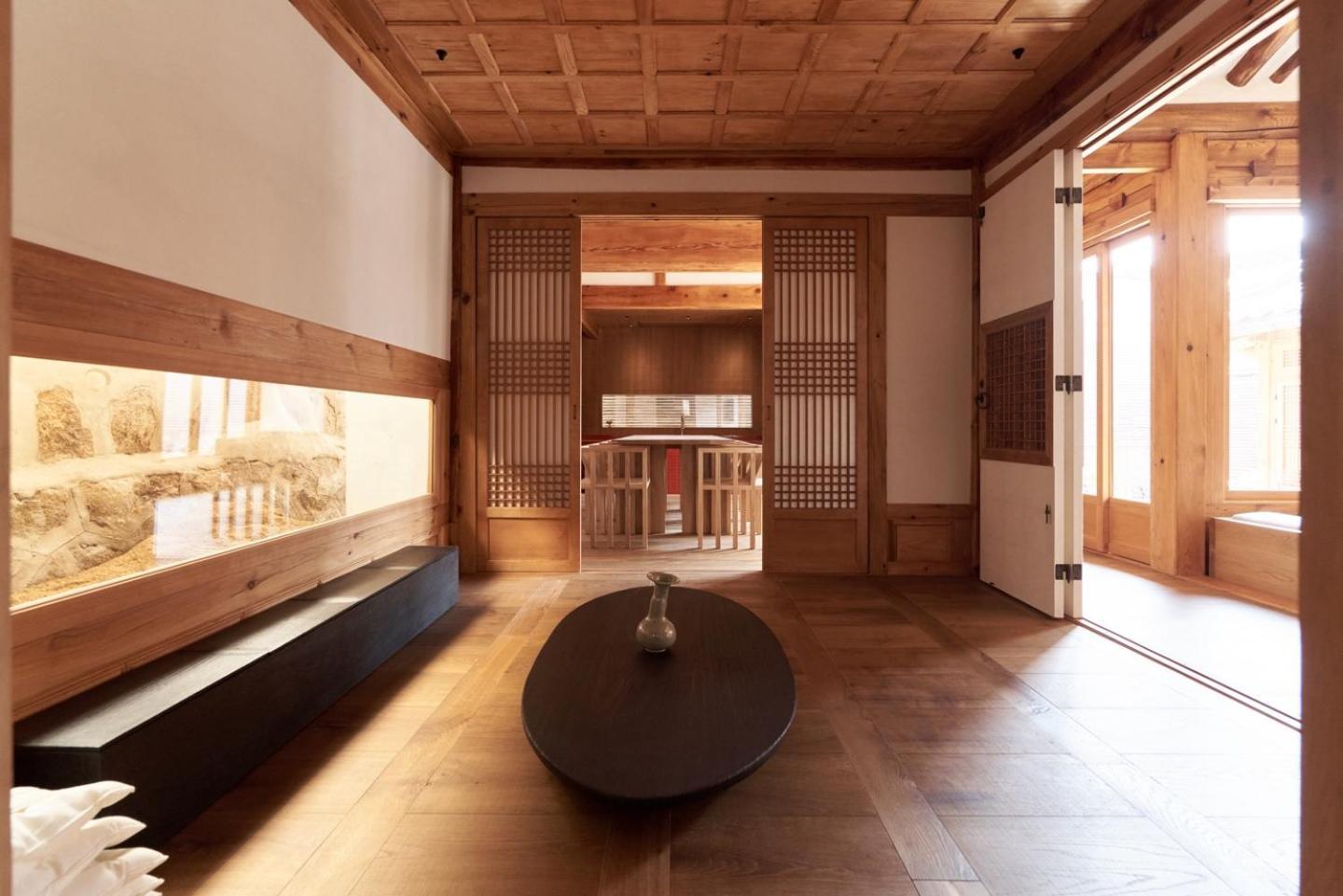 Nostalgia Hanok Hotel 5*