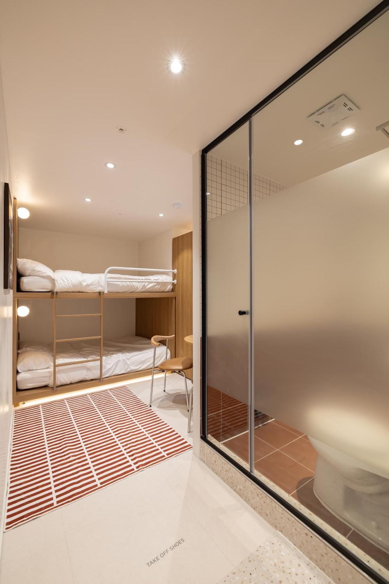 Slow On Hongdae Hostel Seoul