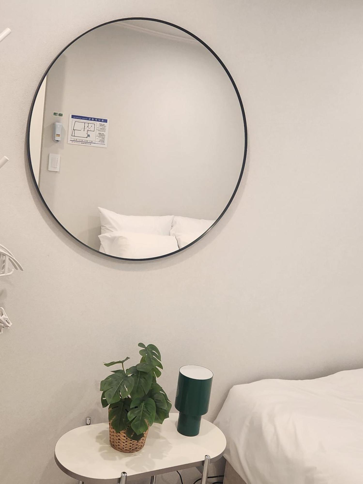 Apartamento 5-minute Walk From Hongdae Station, Hotel-style Bedding, 2 Rooms, Washer Dryer