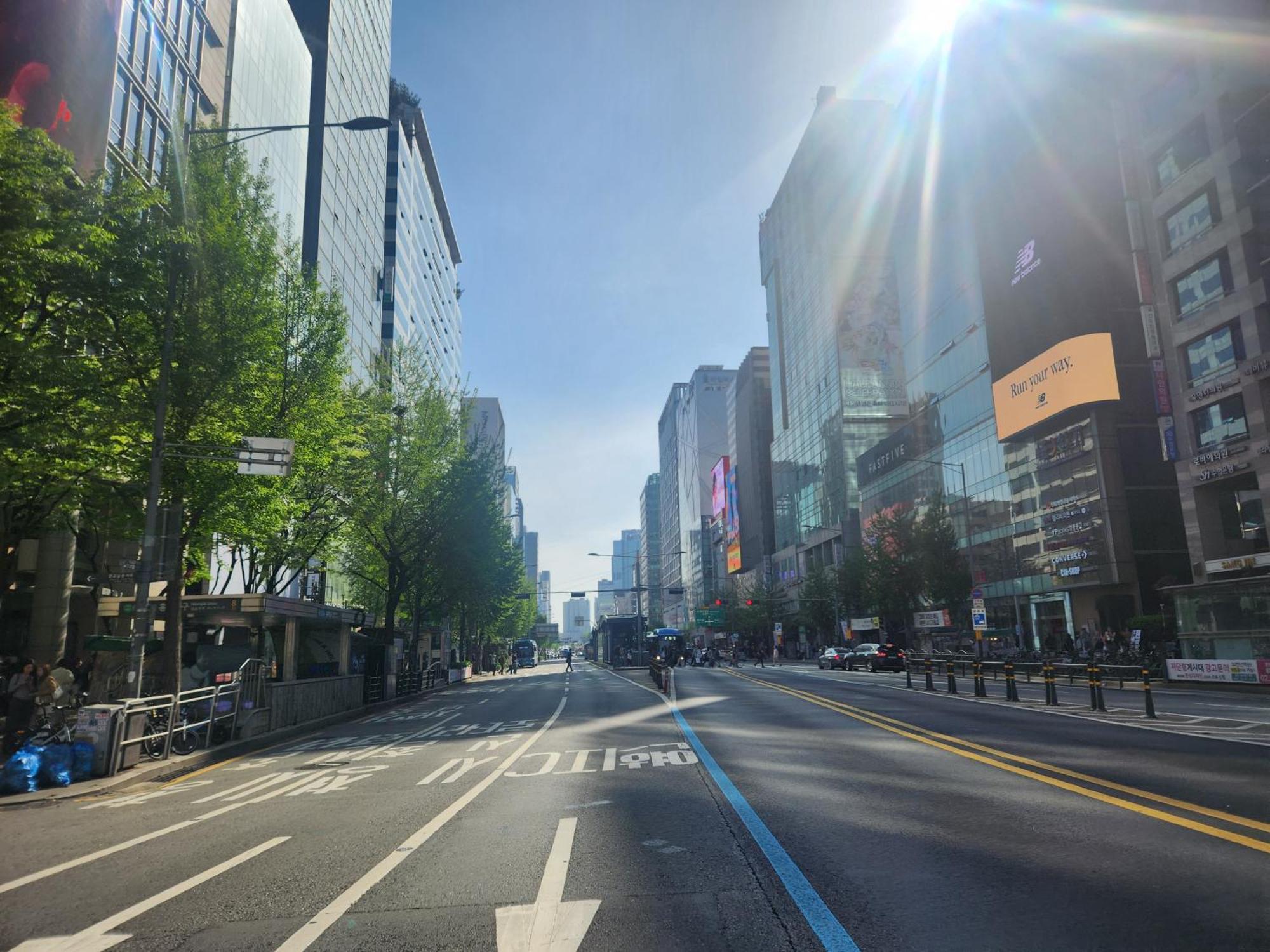 Apartamento 5-minute Walk From Hongdae Station, Hotel-style Bedding, 2 Rooms, Washer Dryer