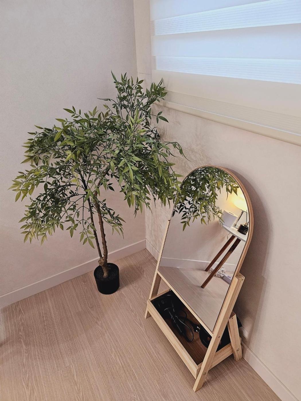 Gamseong Mood House With Full Options, Two Rooms, Near Kkachisan Double Station Seul