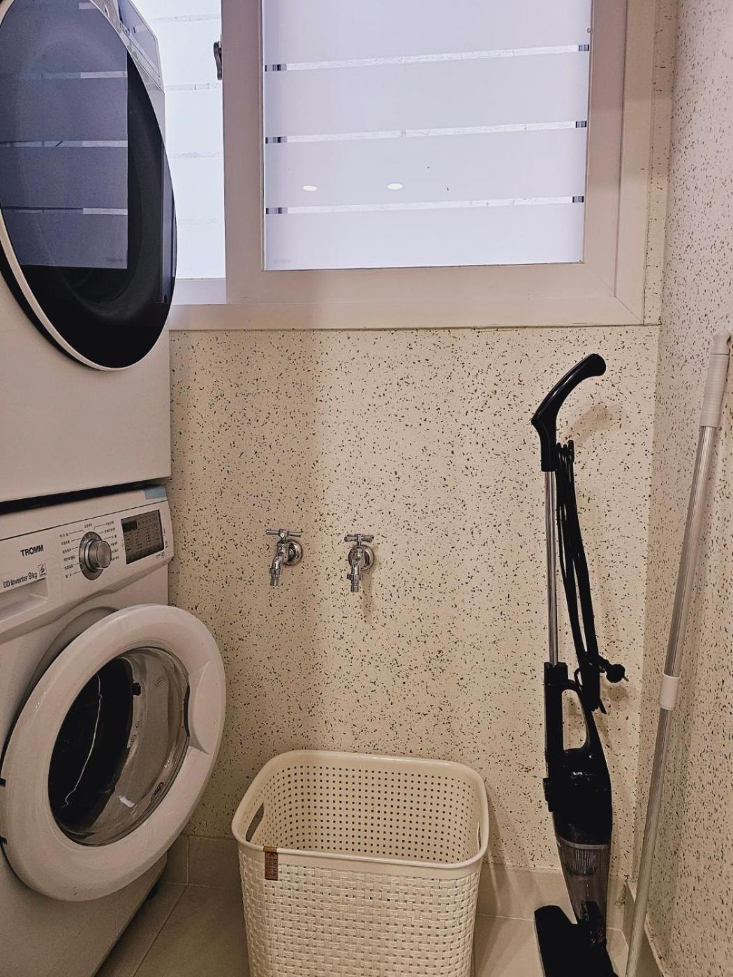 Gamseong Mood House With Full Options, Two Rooms, Near Kkachisan Double Station * Seoul