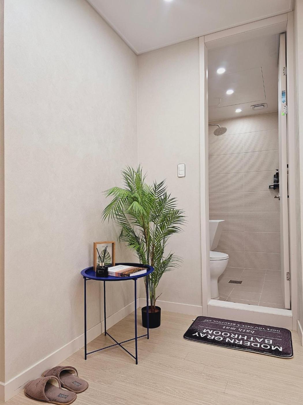 Gamseong Mood House With Full Options, Two Rooms, Near Kkachisan Double Station