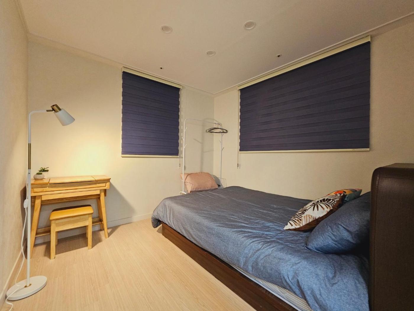 Gamseong Mood House With Full Options, Two Rooms, Near Kkachisan Double Station * Seoul
