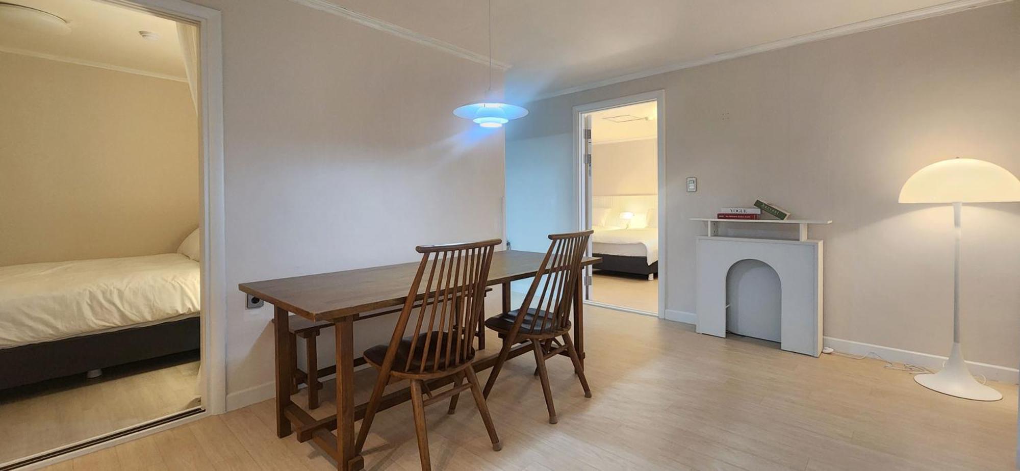 Hongdae Yeondral Park, Z3, 7 Minutes From Hongik Univ Station Exit 5, Elevator Ok Pangsapuri *