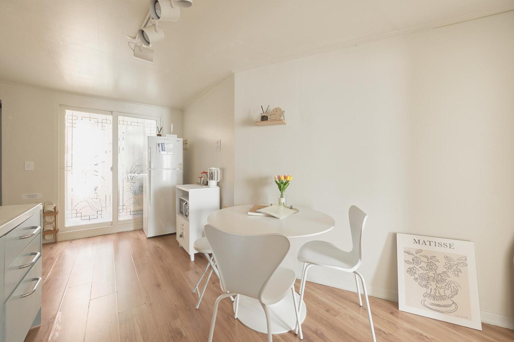 Apartment Sensibility House Seoul