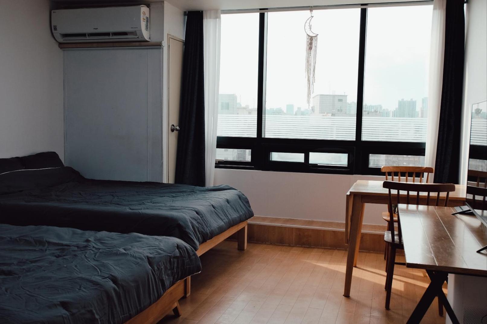 Hongdae Loading Apartment *