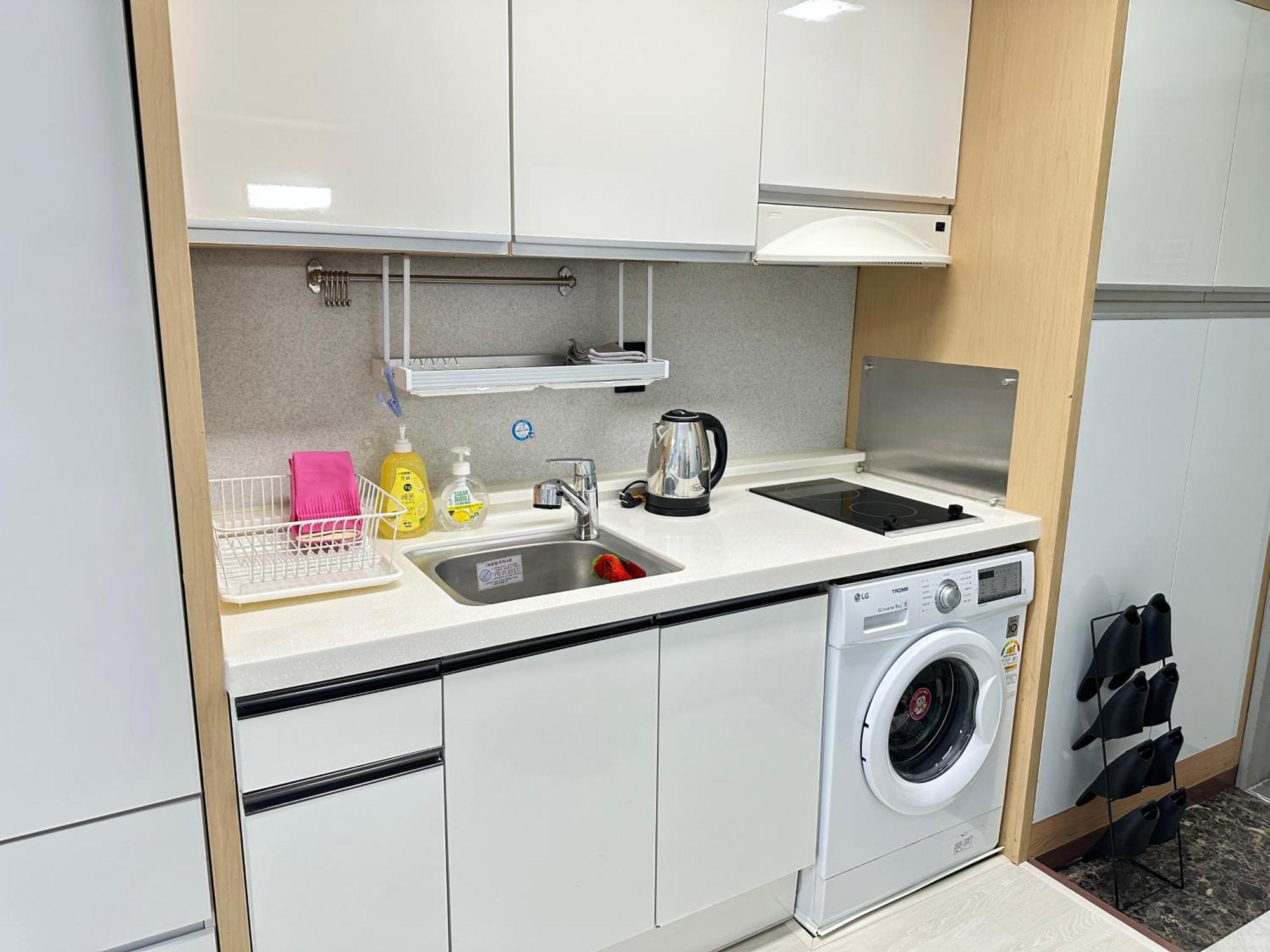 Hongdae Paradise Cityview Apartment *