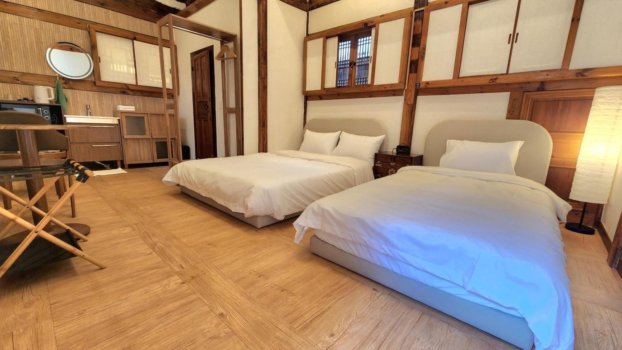 Haemil By 42 Guest house Seoul