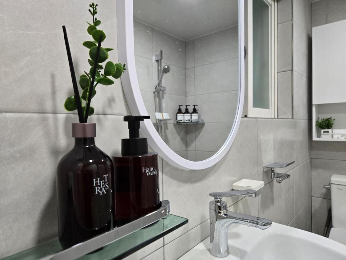 Pangsapuri Apgujeong Dosan Jthestay Seoul