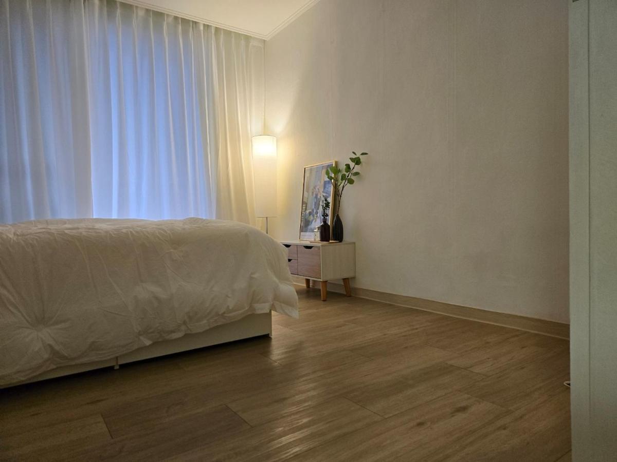 Apgujeong Dosan Jthestay *