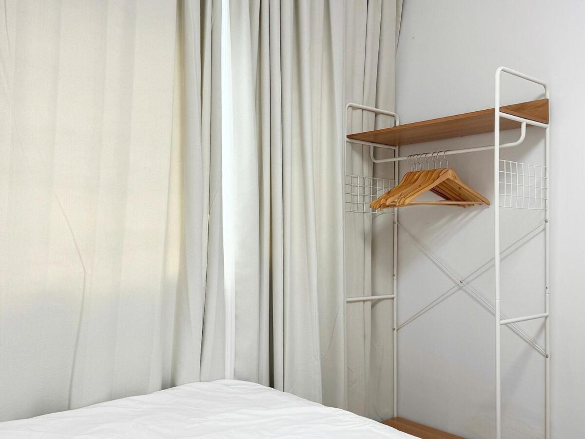 7persons Hongik Hapjeong Mapo Gangnam Sillim Seoul