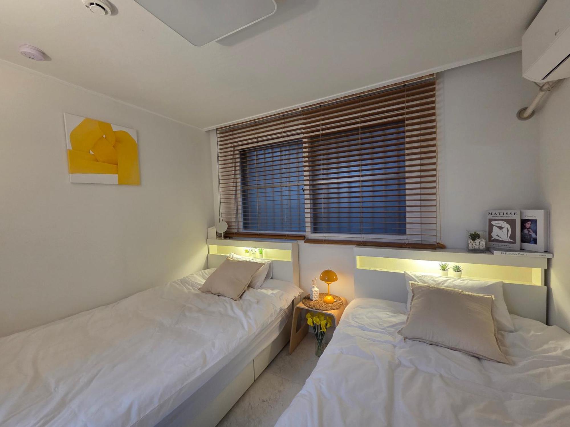 Pousada Gangnam Station, Yeoksam Station, 5-minute Walk, Luggage Storage, Business Trip, 6 People