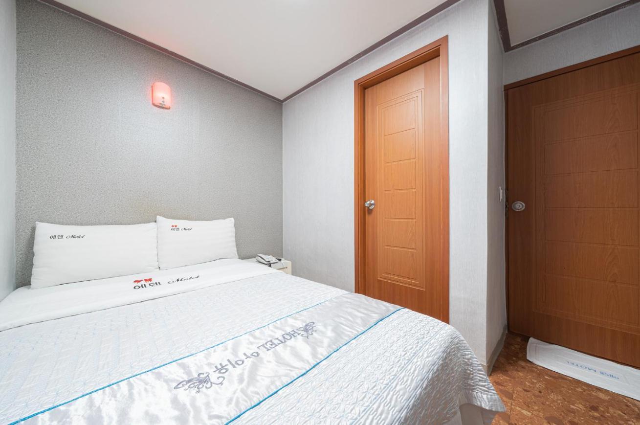 Hotel Eden *