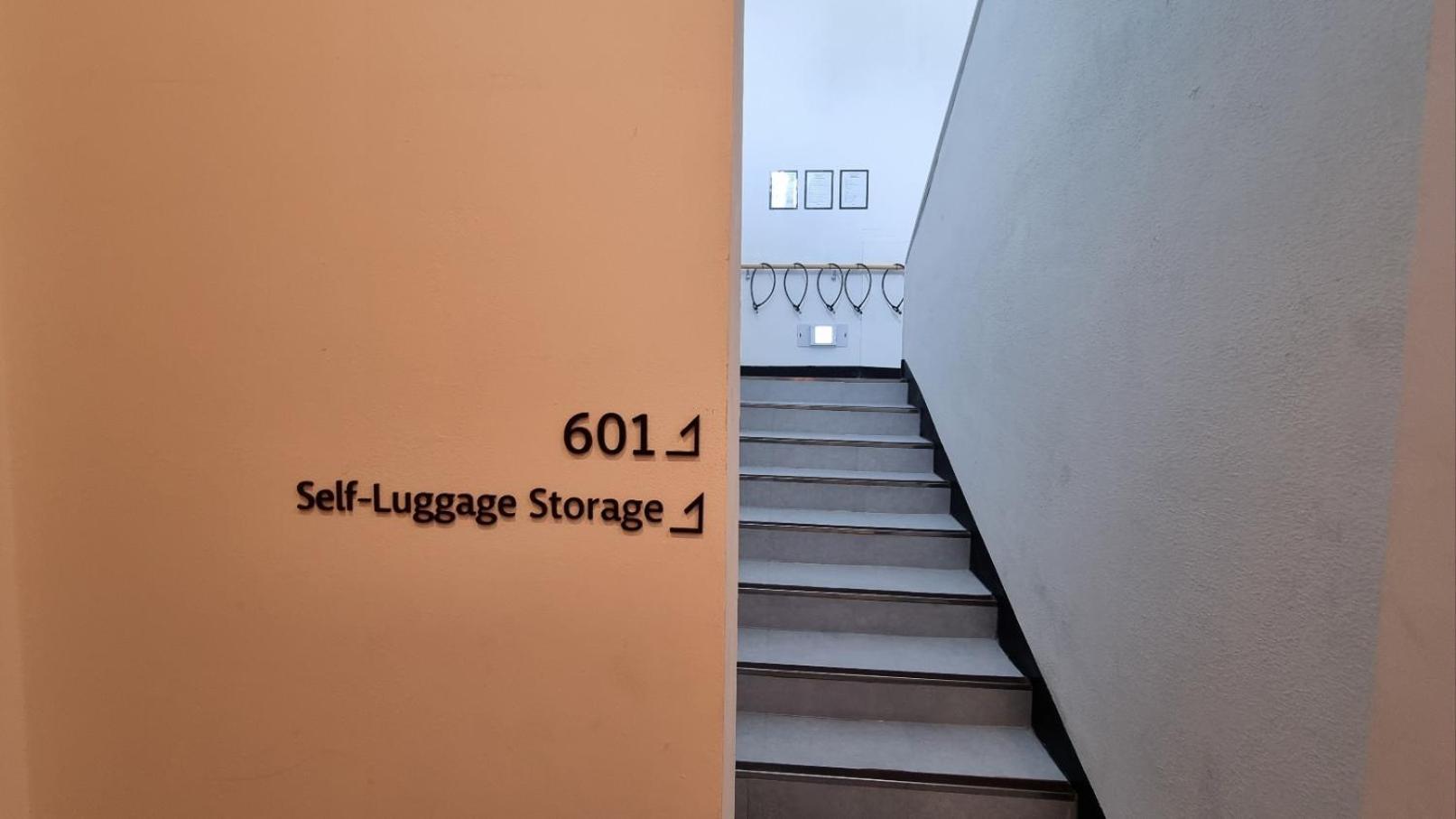 Hostel Slow On Hongdae Seoul