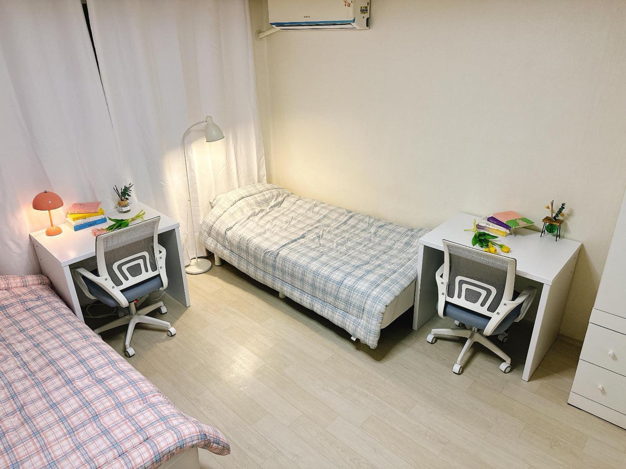 Dongdaemun With 3 In A Cozy House Villa