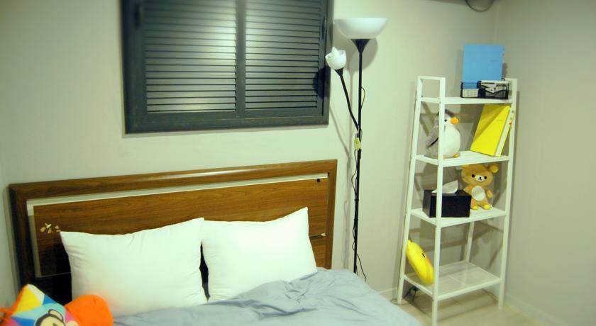 Istay Hongdae *