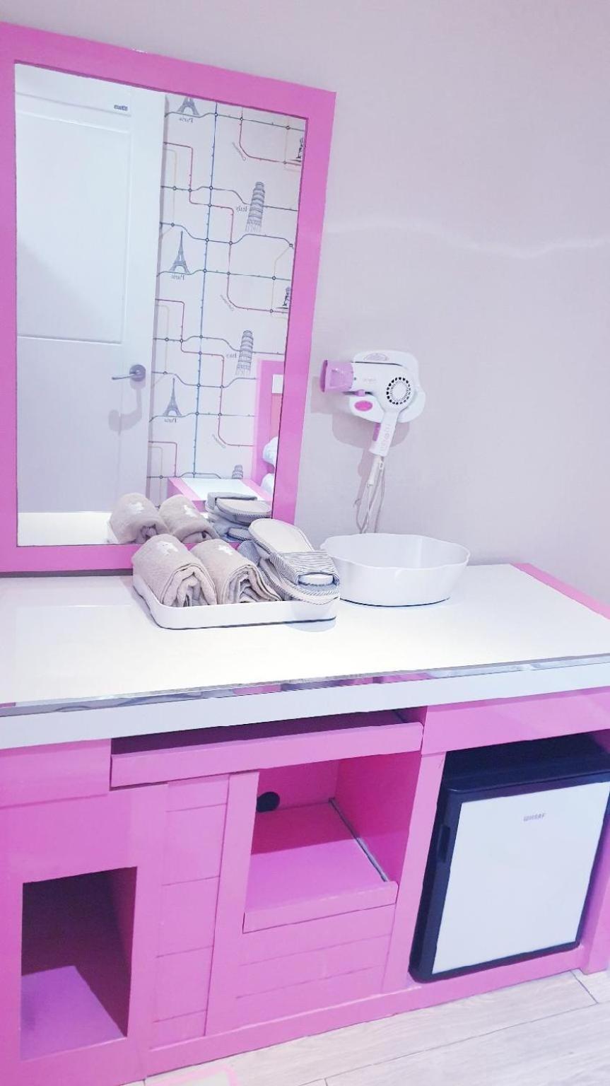 Dreaming Sinchon Hongdae Hostel