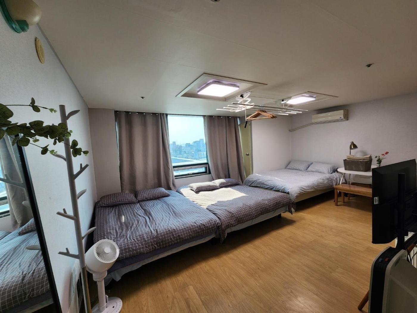Hongdae Loading Apartment