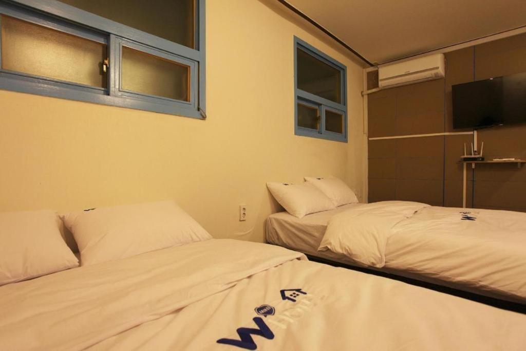 W Mini Hotel