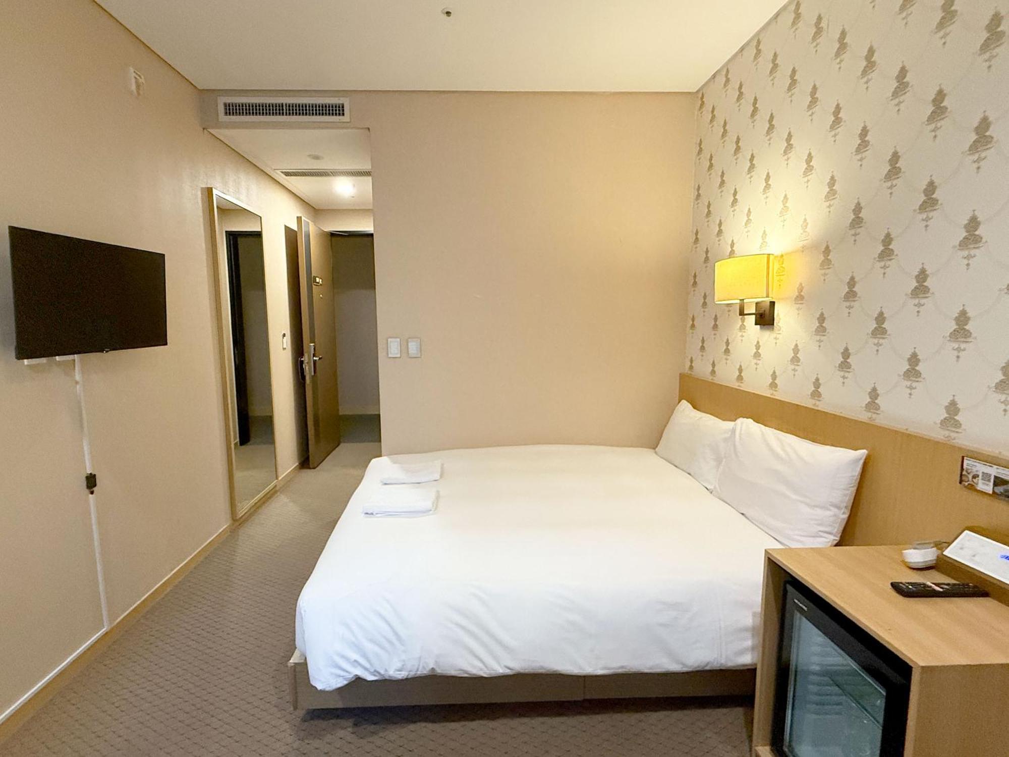Mohenic Myeongdong Hotel