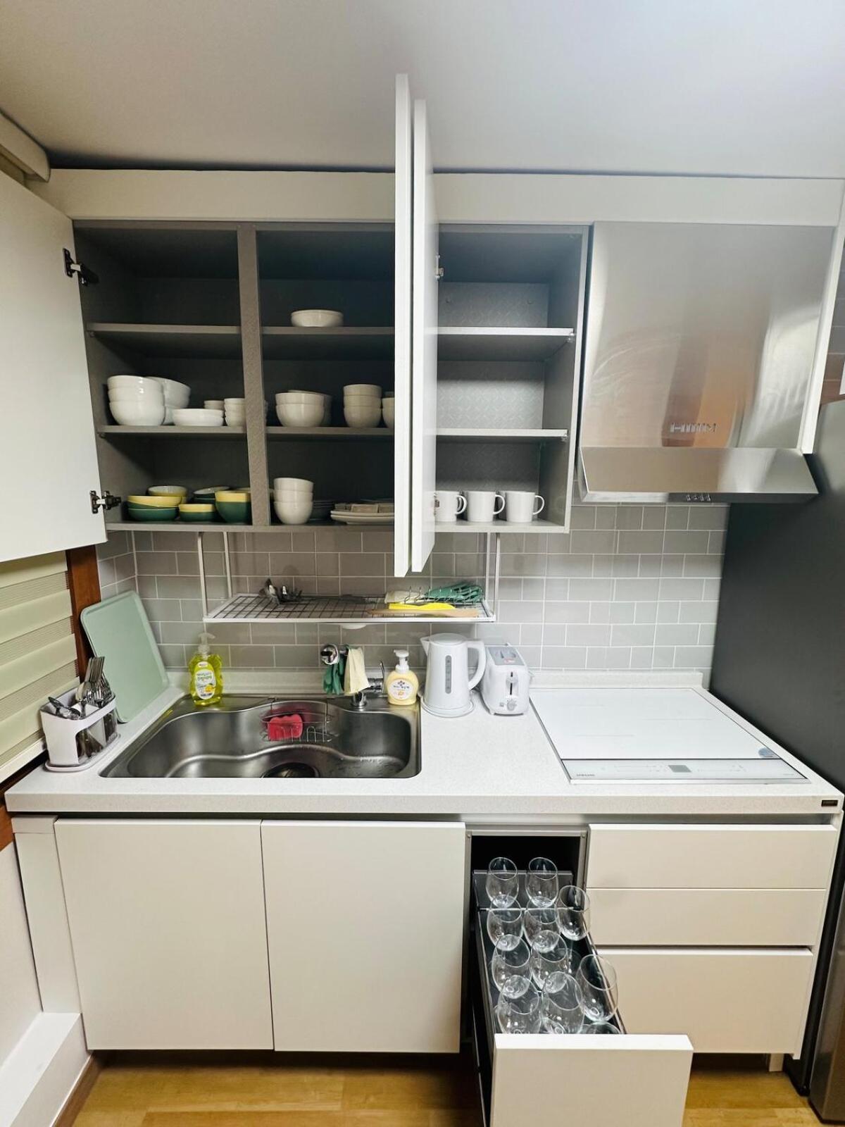 Villa Spring Of Mapo 201, 5 Minutes On Foot From Hongik Station *