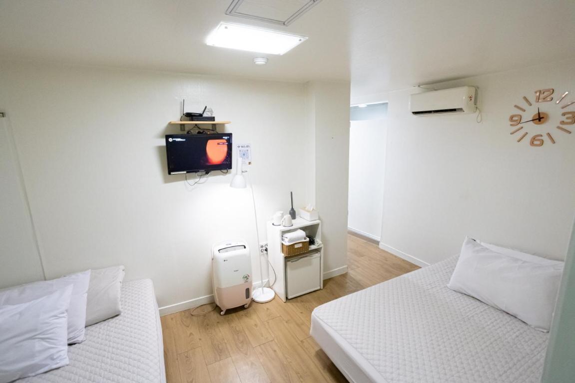 K Myeongdong First Guest house