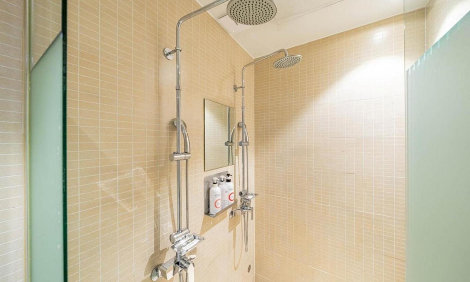 Yeongdeungpo Lifestyle F Hotel 3*