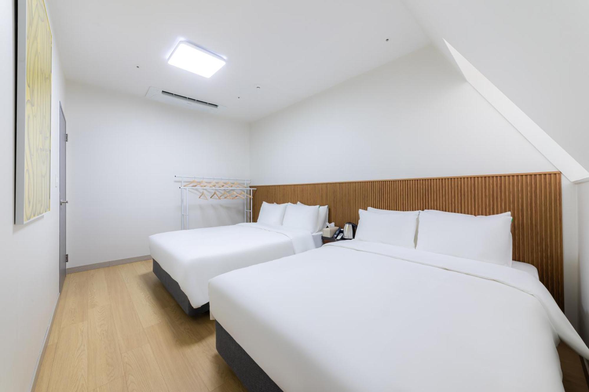 Mj Jongno Hotel 2*