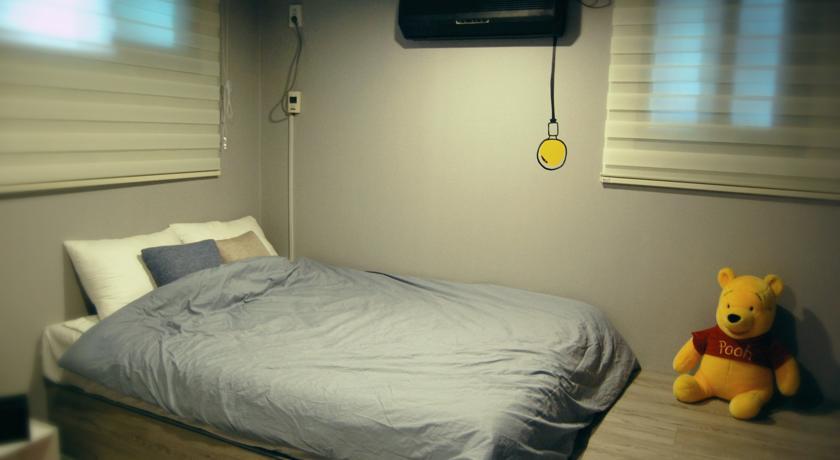 Istay Hongdae *