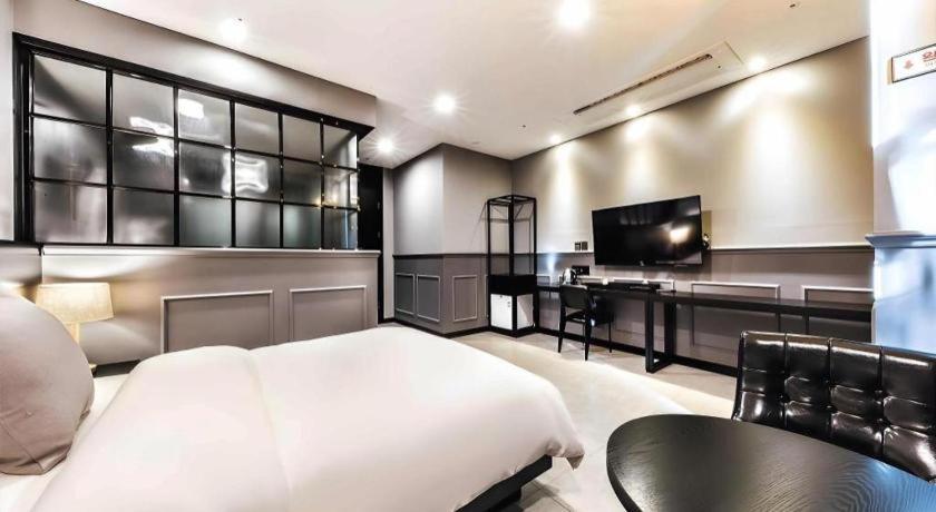 Senne Motel Seoul