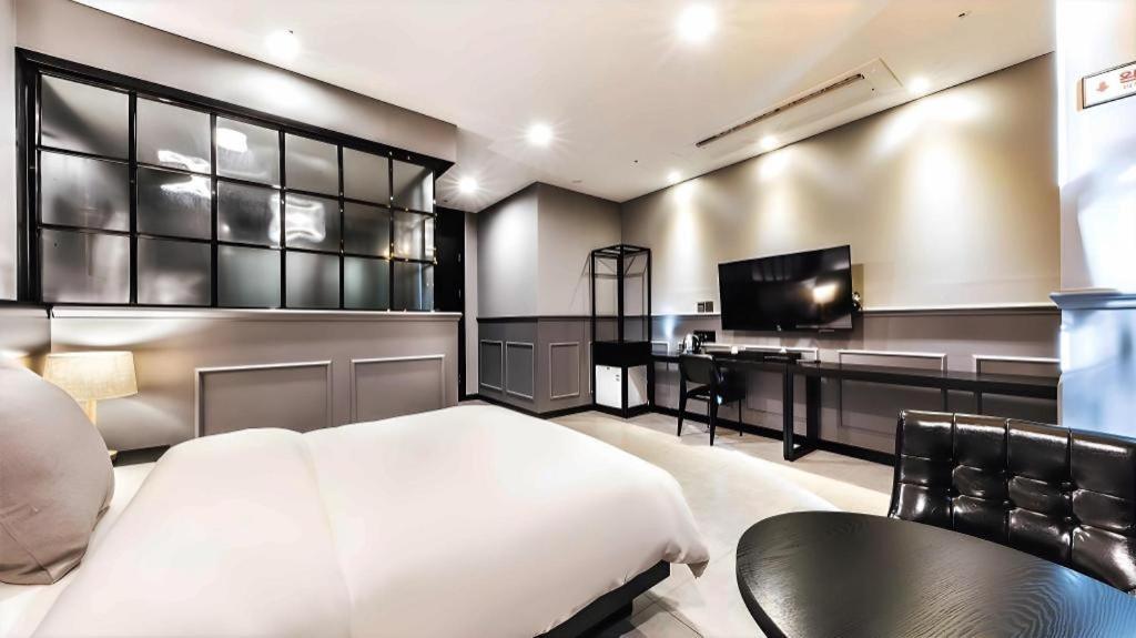 Senne 3* Seoul