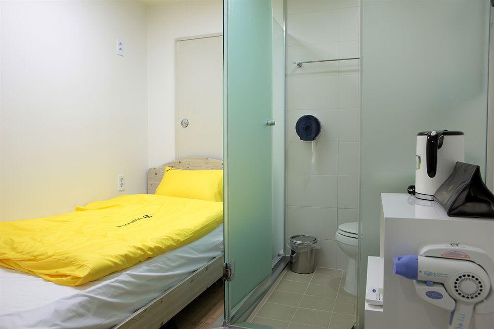 24guesthouse Myeongdong 2*