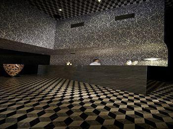 Snow Hotel 3*