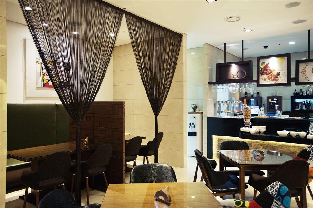 N Fourseason Myeongdong 3*