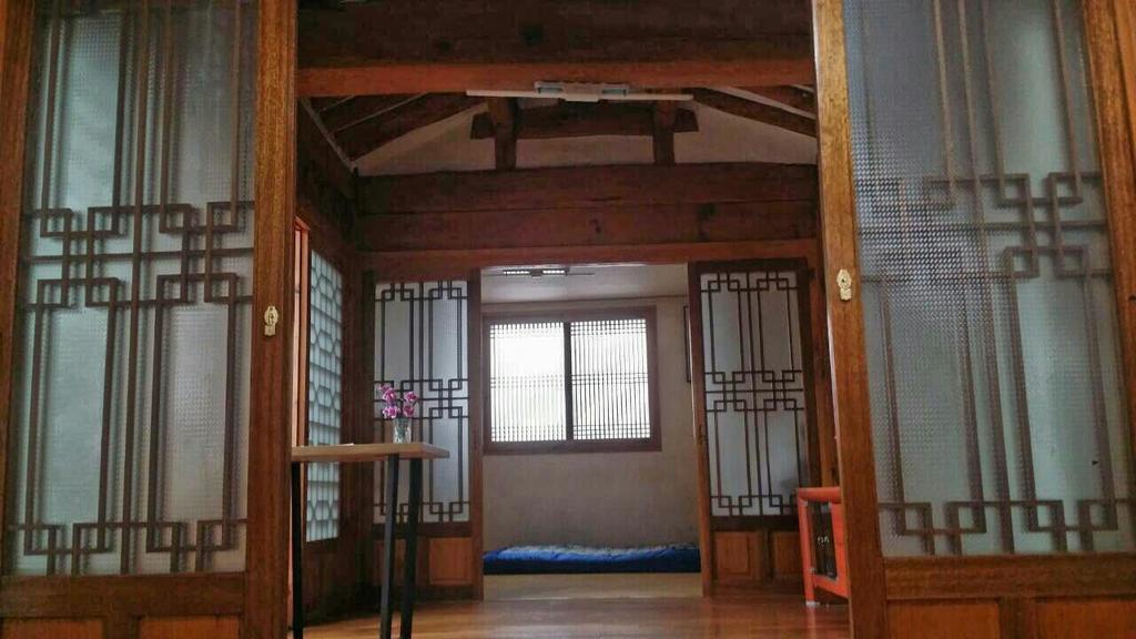 Yeonwoo Rumah tetamu