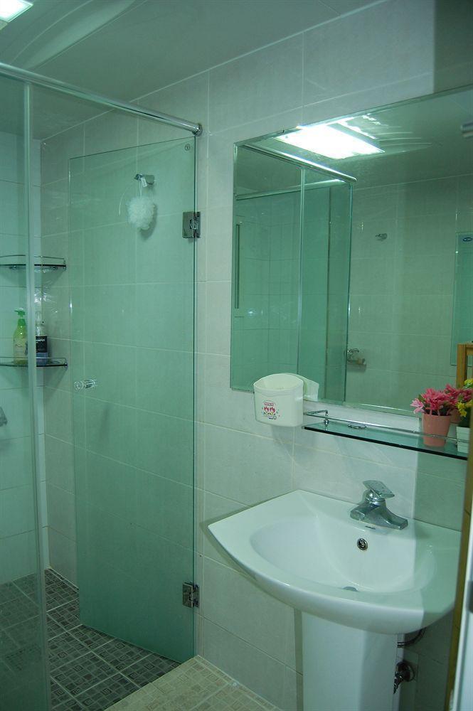 Guest house Jk House *